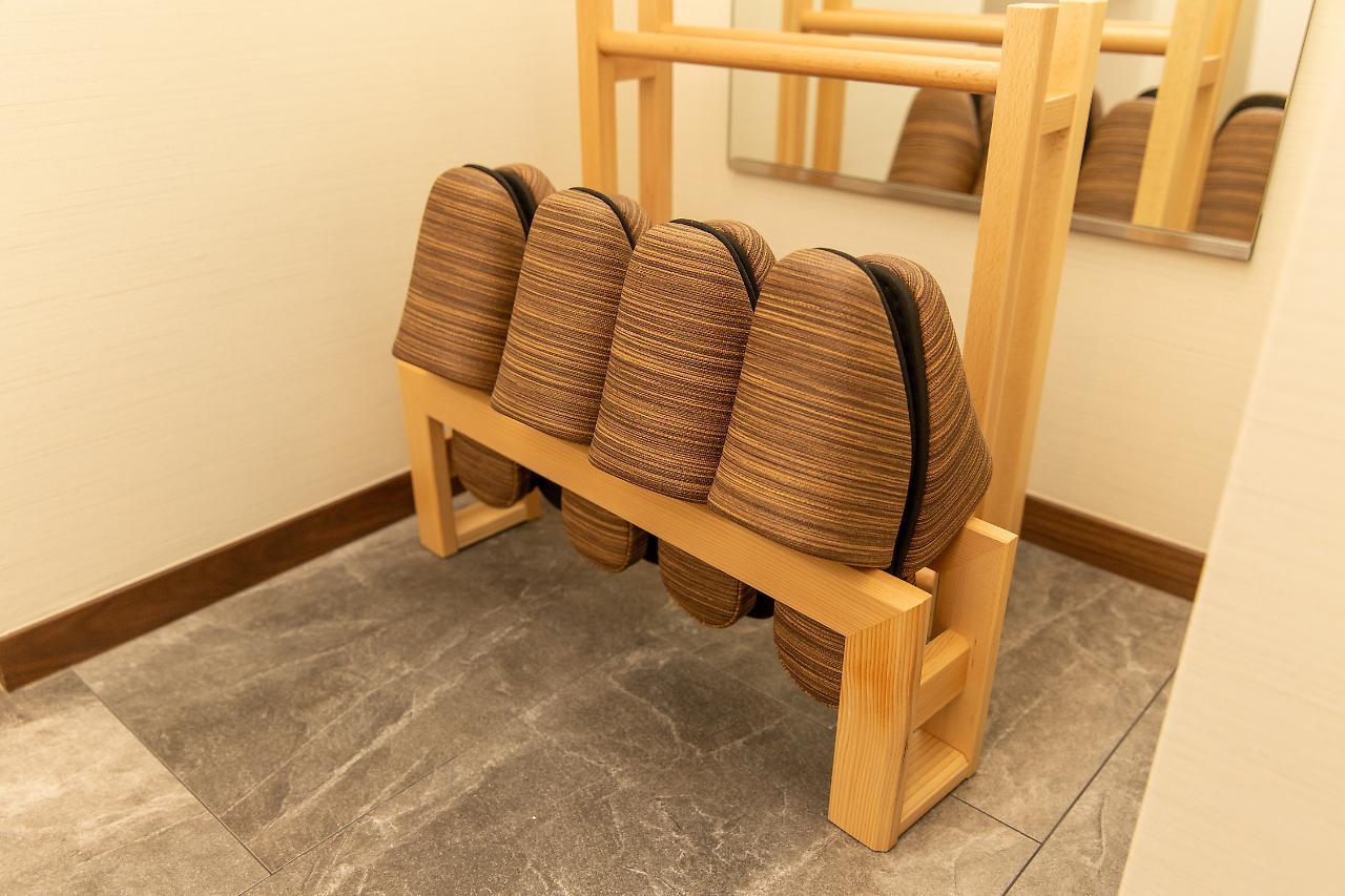 Grand Base Hiroshima Ekimae Aparthotel Kültér fotó