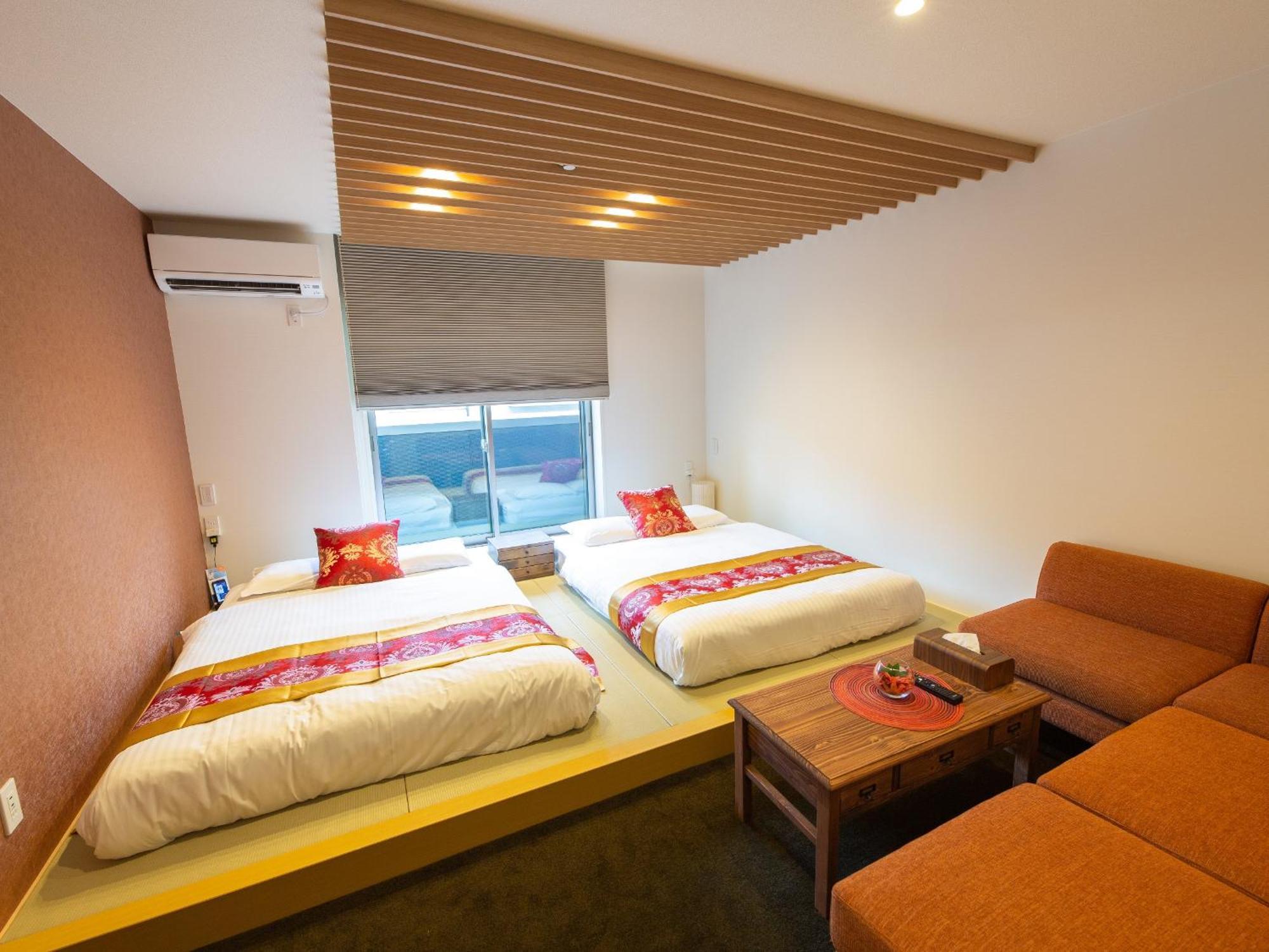 Grand Base Hiroshima Ekimae Aparthotel Kültér fotó